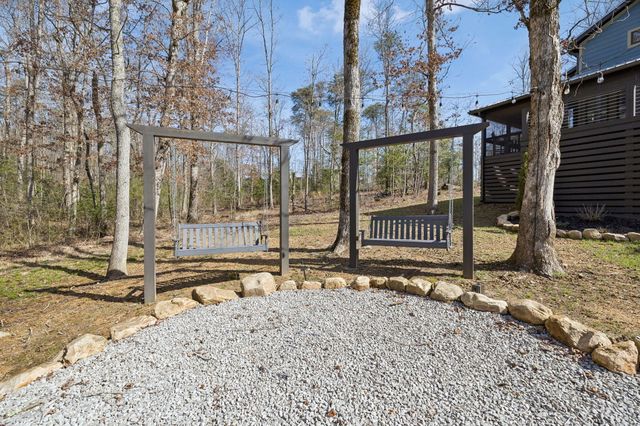 246 Hemlock Cove, Tracy City, TN 37387