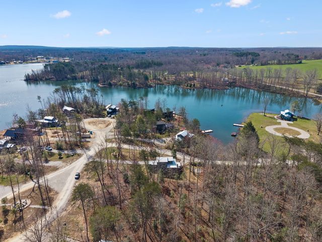 246 Hemlock Cove, Tracy City, TN 37387