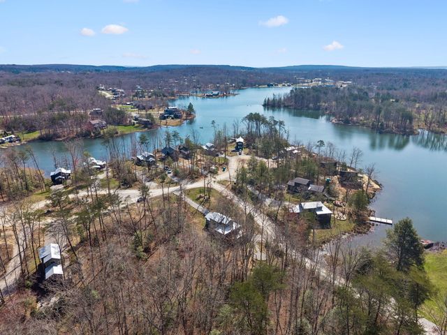 246 Hemlock Cove, Tracy City, TN 37387