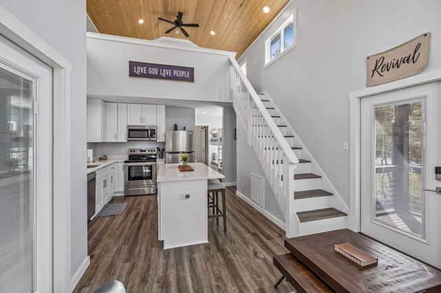 246 Hemlock Cove, Tracy City, TN 37387