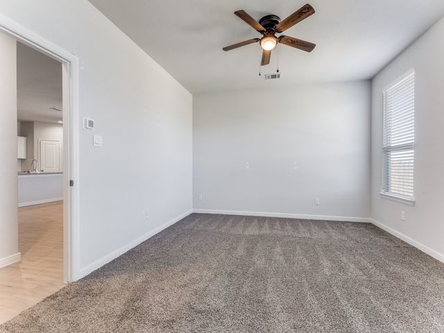 9609 Alderleaf Trail, Fort Worth, TX 76036