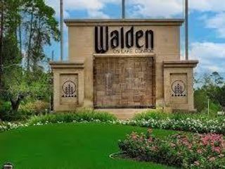 3922 Lakewood Drive, Montgomery, TX 77356