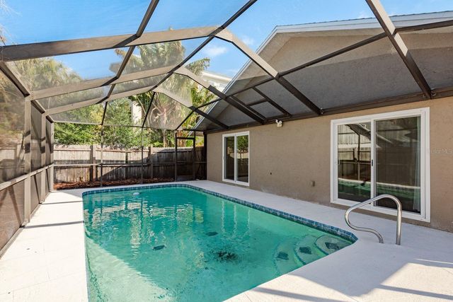 550 ONTARIO AVENUE, Crystal Beach, FL 34681