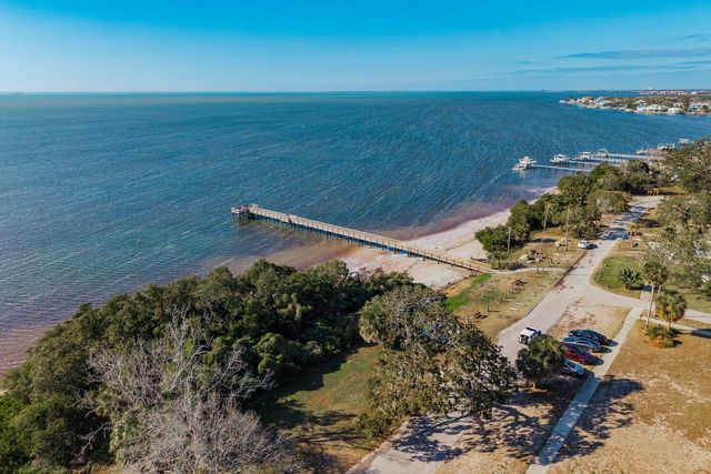 550 ONTARIO AVENUE, Crystal Beach, FL 34681