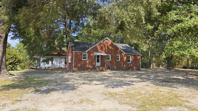 1004 W Thomas Street, Rocky Mount, NC 27804