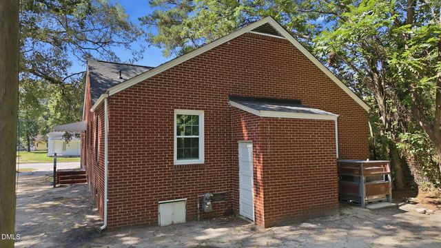 1004 W Thomas Street, Rocky Mount, NC 27804