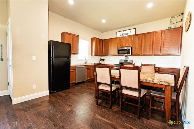 703 E Avenue North, Temple, TX 76504