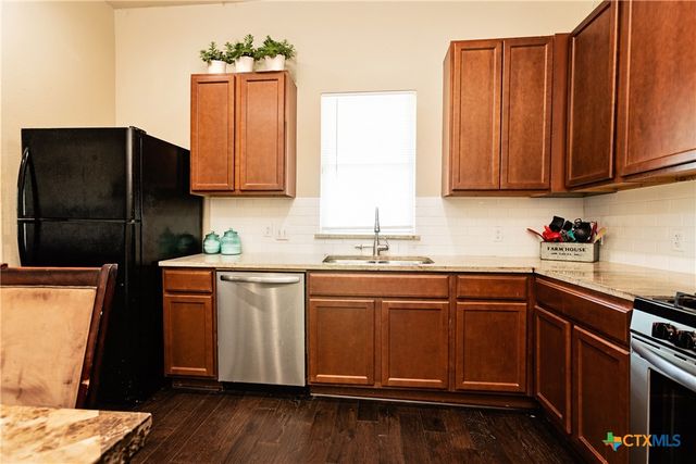 703 E Avenue North, Temple, TX 76504