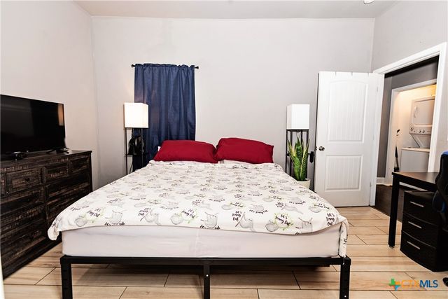 703 E Avenue North, Temple, TX 76504