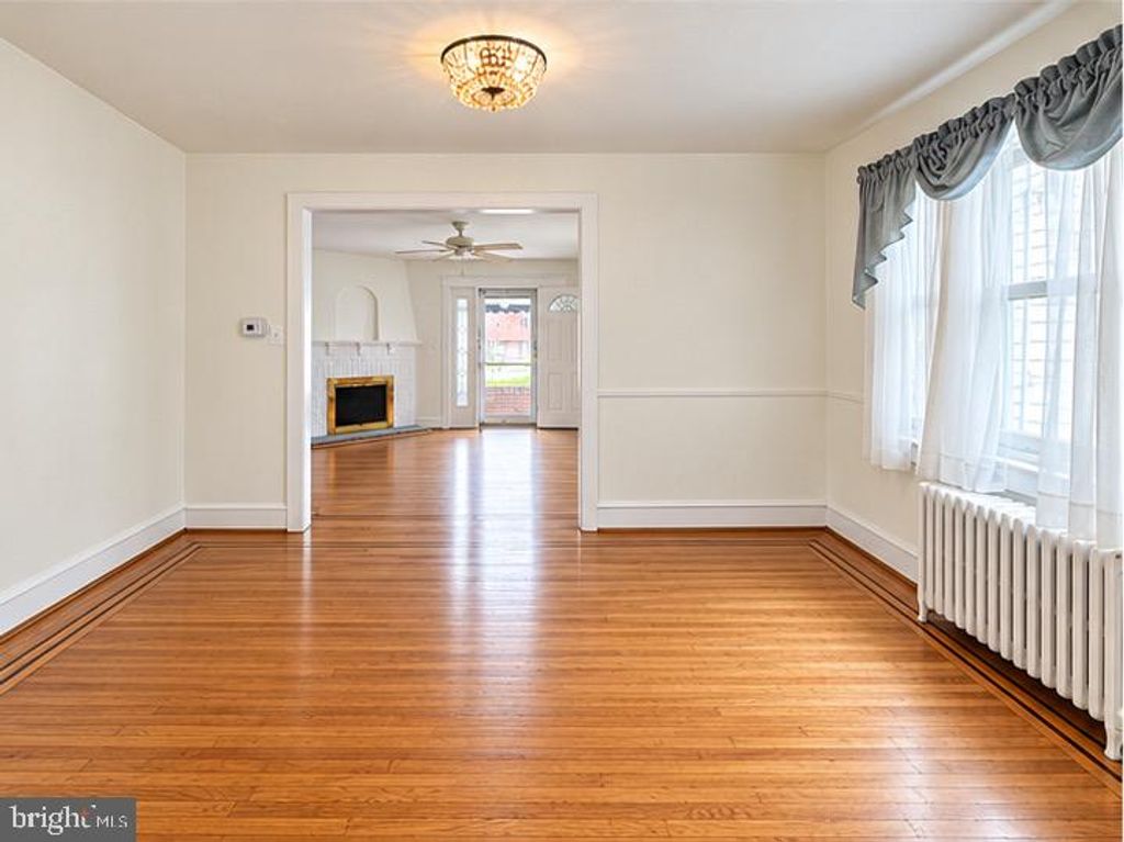 731 HATHAWAY LN, Ardmore, PA 19003 — photo 4