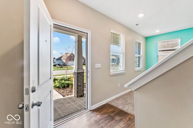 6874 Nottingham Lane, Mccordsville, IN 46055