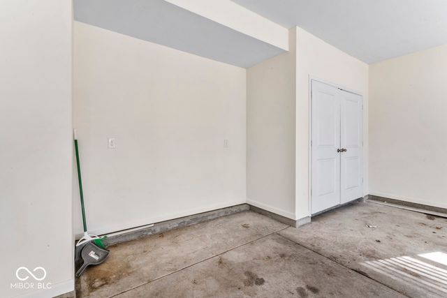 6874 Nottingham Lane, Mccordsville, IN 46055