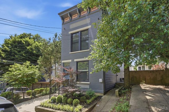 951 Parkside Place, Cincinnati, OH 45202