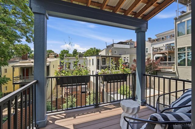 951 Parkside Place, Cincinnati, OH 45202