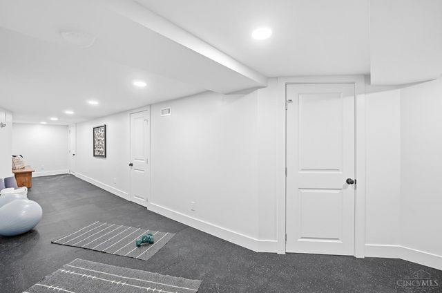 951 Parkside Place, Cincinnati, OH 45202