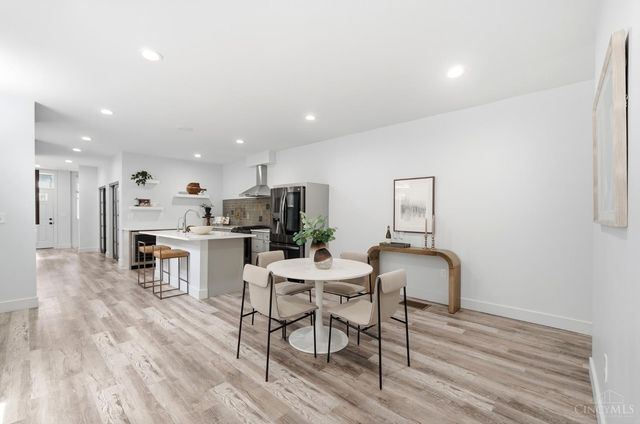 951 Parkside Place, Cincinnati, OH 45202