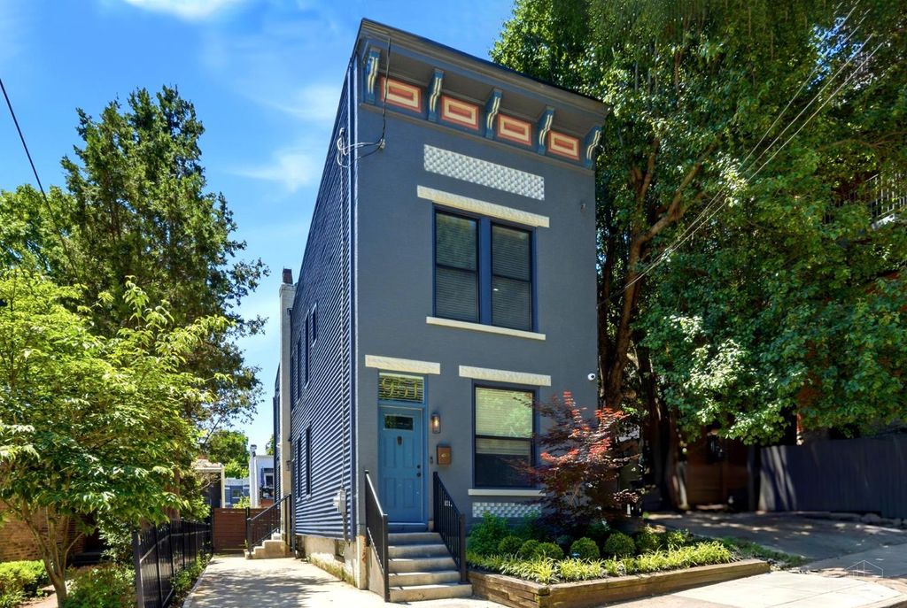951 Parkside Place, Cincinnati, OH 45202
