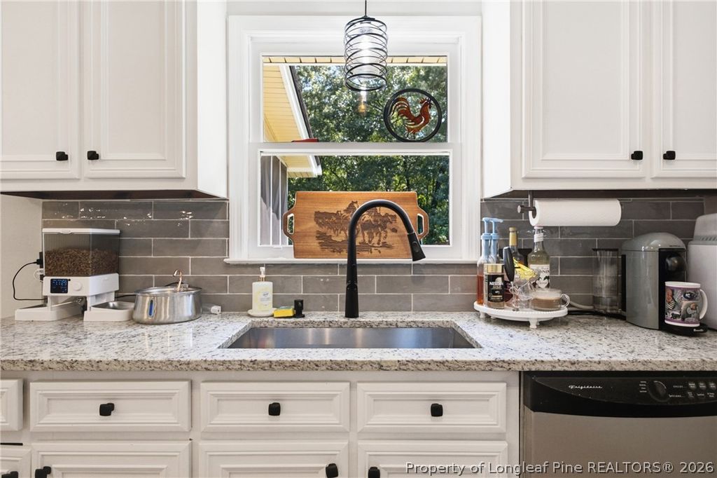 949 Kennesaw Drive, Fayetteville, NC 28314 — photo 18