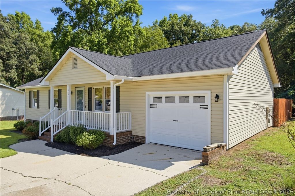 949 Kennesaw Drive, Fayetteville, NC 28314 — photo 4
