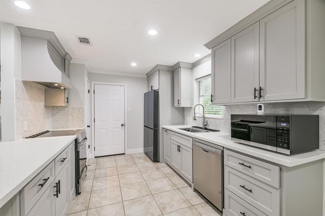 22031 Jay Drive, Spring, TX 77373