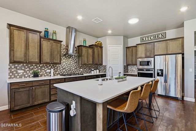 12292 Fresh Water Drive, El Paso, TX 79928