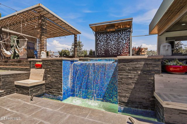 12292 Fresh Water Drive, El Paso, TX 79928
