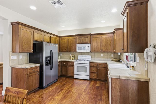 4550 Newtown Rd, Placerville, CA 95667
