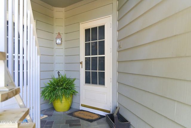 41 Hidden Harbor Drive, Point Pleasant, NJ 08742