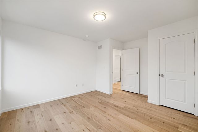 440 Wyola Str., Mt Washington, PA 15211