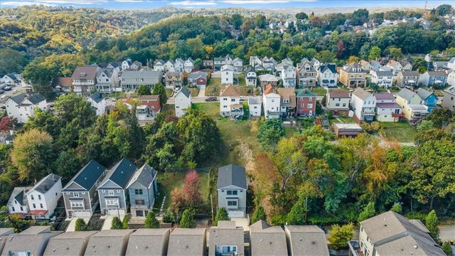 440 Wyola Str., Mt Washington, PA 15211