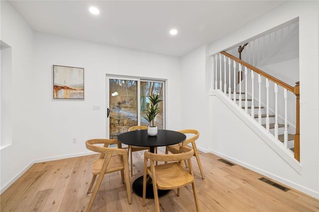 440 Wyola Str., Mt Washington, PA 15211