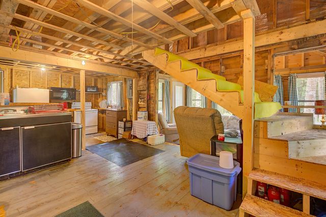 1099 Washington Hill Road, Tamworth, NH 03875