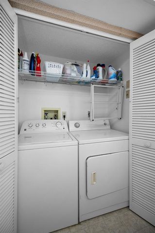 9000 COMMODORE DRIVE 402, Seminole, FL 33776