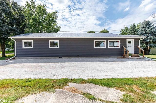 204 E McKinley Street, Jefferson, IA 50129