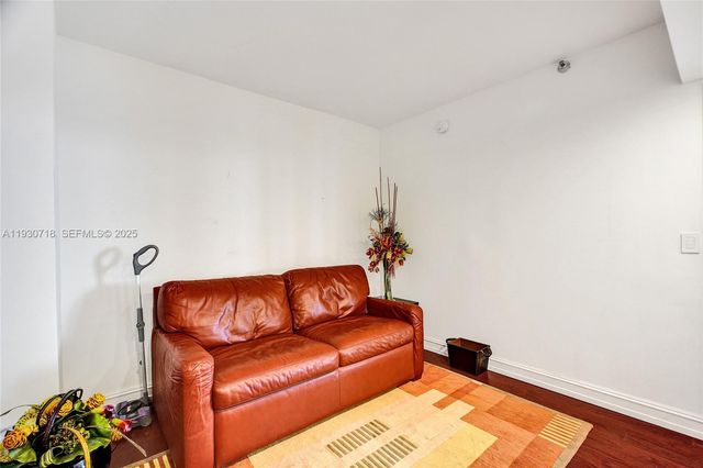 19355 Turnberry Way 26E, Aventura, FL 33180