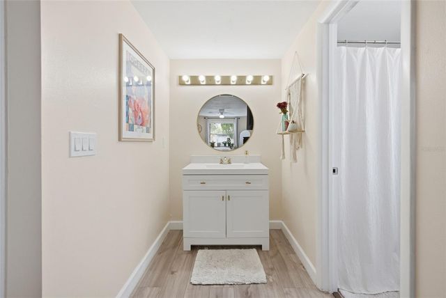 7507 WOODLAND OAKS COURT, Tampa, FL 33615