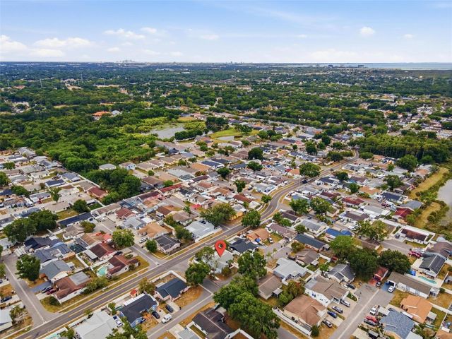 7507 WOODLAND OAKS COURT, Tampa, FL 33615