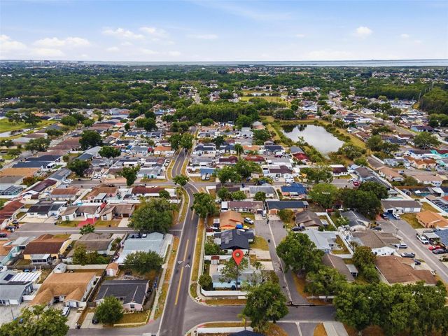 7507 WOODLAND OAKS COURT, Tampa, FL 33615