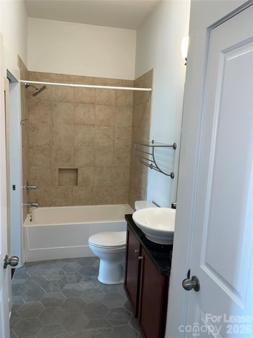 3269 Noda Boulevard, Charlotte, NC 28205