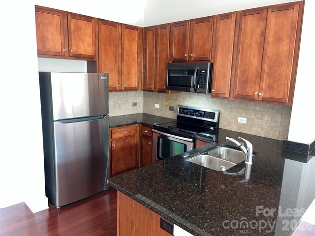 3269 Noda Boulevard, Charlotte, NC 28205