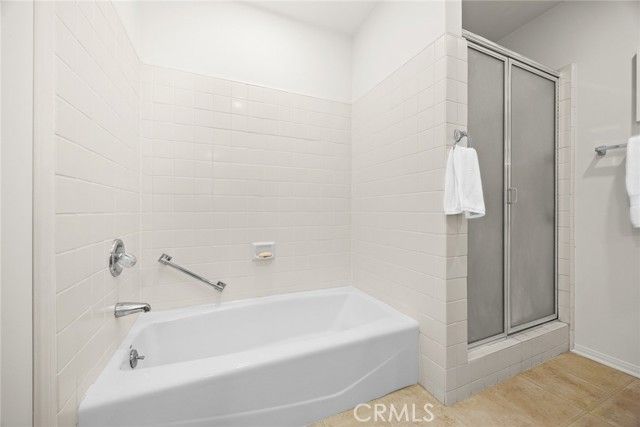 5052 Newcastle, Encino (los Angeles), CA 91316