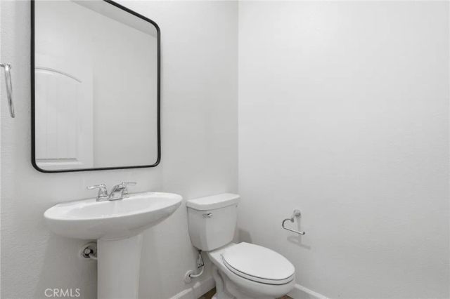 5251 Grassland Avenue, Fontana, CA 92336