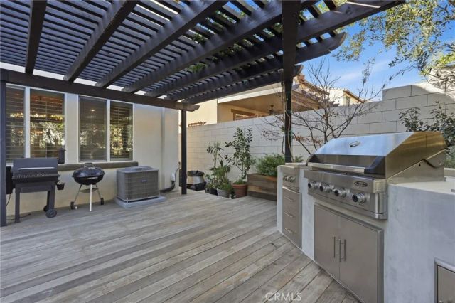 5251 Grassland Avenue, Fontana, CA 92336