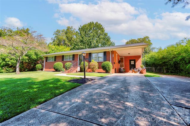 404 Pineview Drive, Kings Mountain, NC 28086