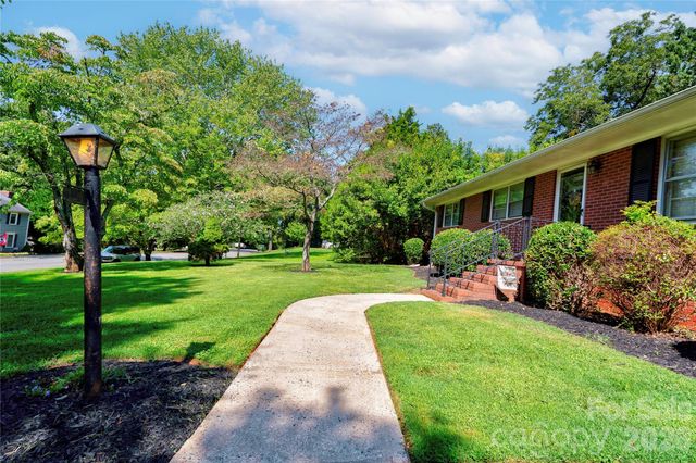 404 Pineview Drive, Kings Mountain, NC 28086