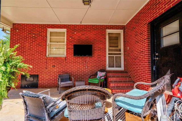 404 Pineview Drive, Kings Mountain, NC 28086