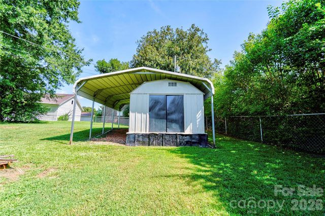 404 Pineview Drive, Kings Mountain, NC 28086