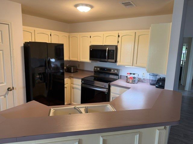 3012 Red Oak Drive, Belton, TX 76513