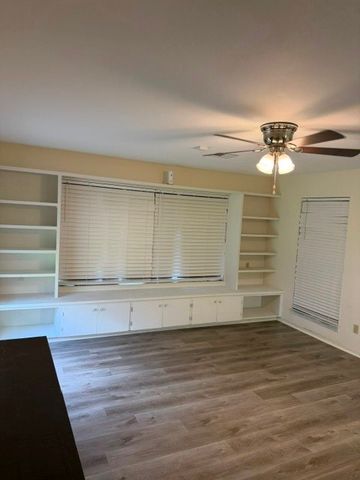 3012 Red Oak Drive, Belton, TX 76513