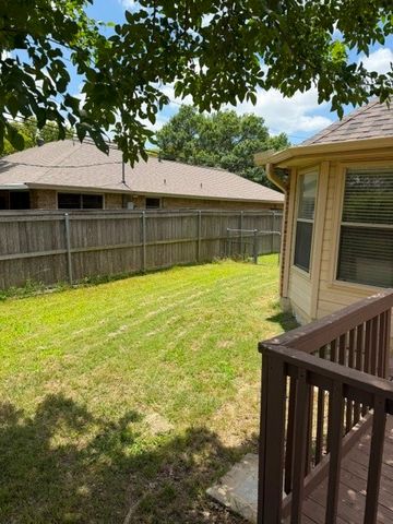 3012 Red Oak Drive, Belton, TX 76513